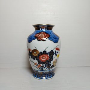 花瓶 [釉下彩,描金,手绘,贴金]