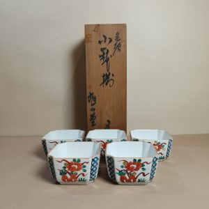 方皿 [九谷烧] [旭山] [全新/盒装]