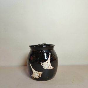 水指 [黑釉陶土] [内冰裂]