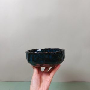 碗 [陶土]
