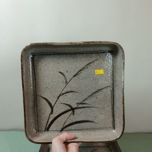 大方皿 [陶土]