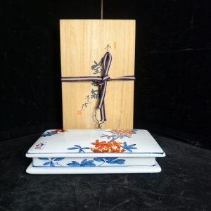 宝石箱 [伊万里烧] [全新/木盒装]