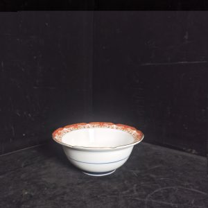 中碗 [肥前有田皿/其泉作]