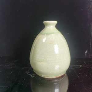 花瓶 [绿釉陶土]
