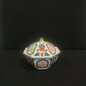 八角盖物 [锦松梅]