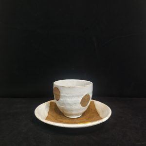 咖啡杯 [白釉陶土]