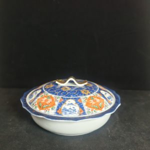 大盖物 [有田烧]Covered Bowl [Arita Ware]