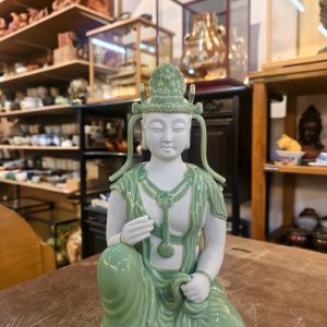 青瓷观音 [九谷烧]