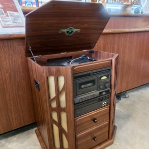 黑胶唱机/收音机 [Columbia][需自行买电压转换器] Vinyl Record Player / Radio [Columbia][Voltage converter required]