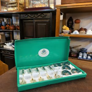 茶匙 [不锈钢/瓷制] [套] [全新/盒装] Teaspoon [Stainless Steel / Porcelain] [Set] [Brand New / Boxed] 