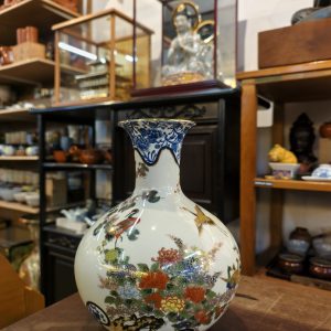 花瓶 [半贴半画] Vase [Half Relief, Half Painted]