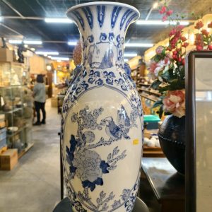 花瓶 [染付] Vase [Sometsuke / Blue & White]