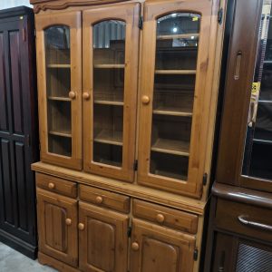 摆设橱 [木质] Display Cabinet [Wooden]