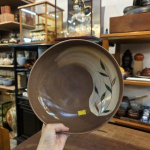 大碗 [陶土] Large Bowl [Earthenware]