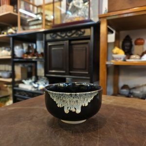 茶碗 [唐津烧] Tea Bowl [Karatsu Ware]