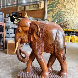 大象 [木雕] Elephant [Wood Carving]