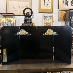 屏风 [漆木/铜片] [上原玉风作] Folding Screen [Lacquered Wood / Copper Inlay] [By Uehara Gyokufu]