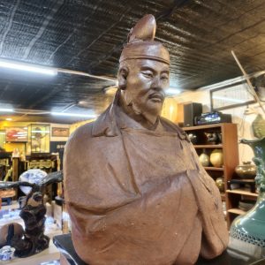 人像 [菅原道真, 日本平安时代的著名学者、诗人、政治家，被尊为日本的「学问之神」]Statue [Sugawara no Michizane – Renowned scholar, poet, and politician of the Heian period, revered as the “God of Learning” in Japan]