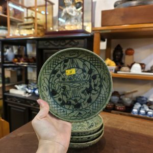 盘 [陶土] Plate [Earthenware]