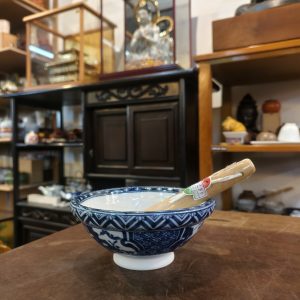 研磨碗 [染付][附送木棍] Grinding Bowl [Blue & White Porcelain][Wooden Pestle Included] 