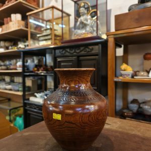 花瓶 [木质] Vase [Wooden]