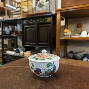 盖物 [手绘] Covered Bowl [Hand-painted]