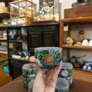 碗 [手绘陶土] Bowl [Hand-painted Pottery]