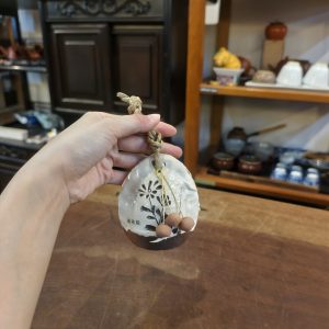 铃铛 [手捏陶土] Bell [Hand-molded Pottery] 