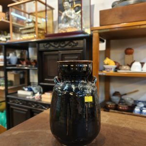 花瓶 [黑釉陶土] Vase [Black Glazed Pottery]