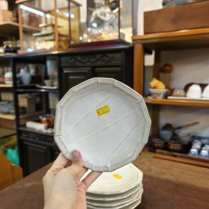 小盘 [白釉陶][套/六件入] Small Plates [White Glazed Pottery][Set of 6] 