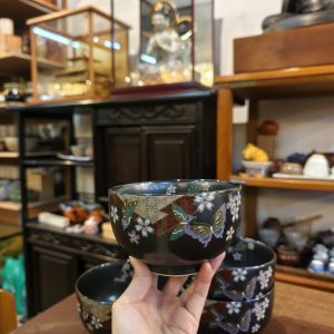 中碗 [贴花] Medium Bowl [Decalware]