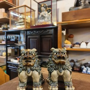 风狮子 [陶土] Shisa Lion Figurine [Pottery]