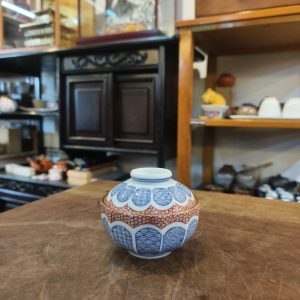 盖物 [瓷器] Covered Bowl [Porcelain]