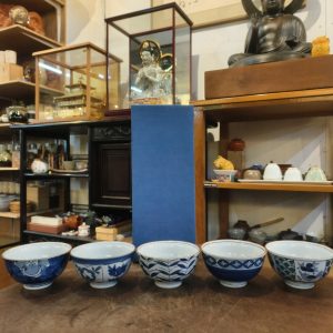 碗 [瑞][套/五件入] [全新/盒装] Rice Bowls [Zui][Set of 5] [Brand New / Boxed]
