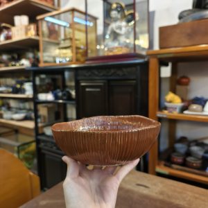中碗 [窑变陶土] Medium Bowl [Kiln-Changed Ceramic]