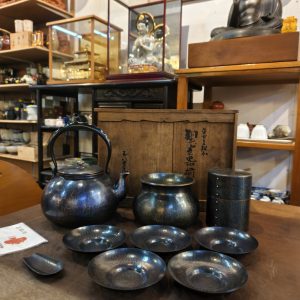 铜壶 [玉川堂] [1壶1建水1茶叶罐5茶托] [套] [全新/木盒装]
