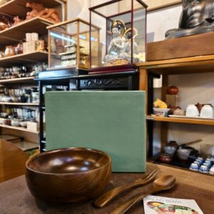 莎拉碗 [一木挖] [附加木勺叉] [全新/盒装] Salad Bowl [Carved from a Single Piece of Wood] Salad Bowl [Carved from a Single Piece of Wood]