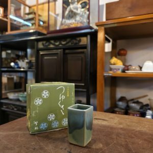 迷你花瓶 [陶土] [全新/盒装] Mini Vase [Pottery] [New in Box] 