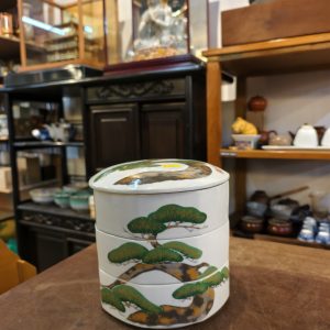 三段重 [陶瓷] Three-Tiered Jubako Box [Ceramic]