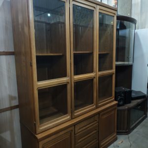摆设橱 [木质] Display Cabinet [Wood]