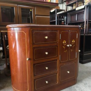 矮橱 [木质] Low Cabinet [Wooden]